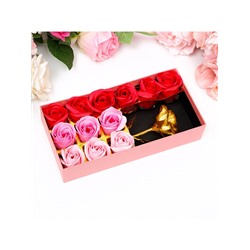 Мыльные розочки цветных оттенков и золотая роза, набор