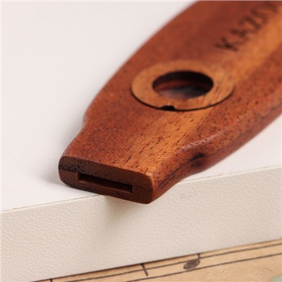 Казу Music Life, деревянный, 9.5×2.8 см, эллипс