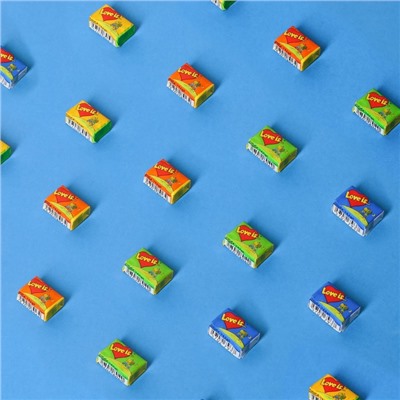 Жевательная резинка Love is, ассорти, 4.2 г, 20 шт.