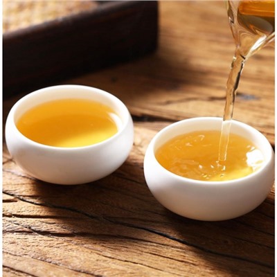 Чай зелёный китайский выдержанный «Шен Пуэр. Bulang shan», Юньнань, 2018 г, кирпич, 250 г