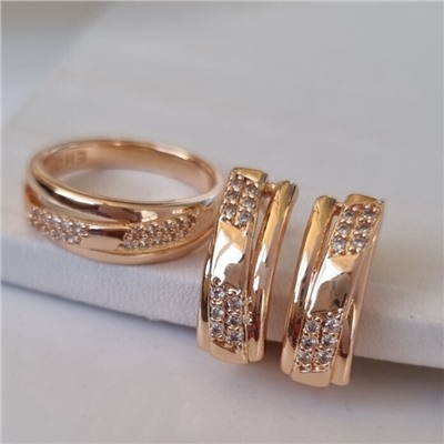 Комплект ювелирной бижутерии коллекция "Дубай" серьги и кольцо 17 р, покрытие позолота, вставка: фианиты, цвет: прозрачный, арт.314.836-17