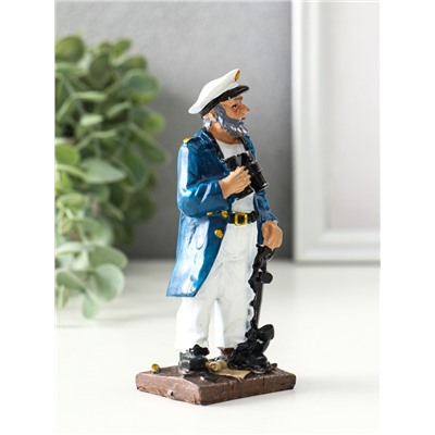 Фигурка полистоун «Капитан», 13 см