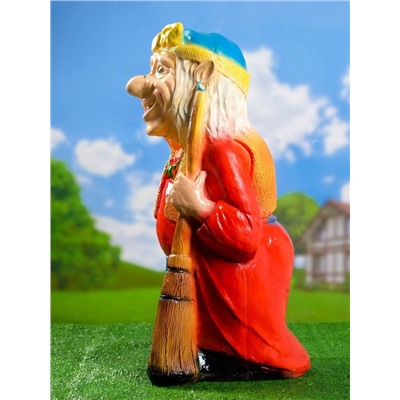 Садовая фигура из гипса «Бабка-Ёжка стоя», 33×35×65 см, МИКС