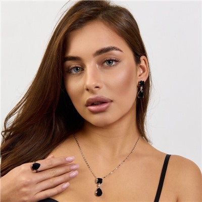 Комплект ювелирной бижутерии коллекция "Дубай" серьги, кулон и кольцо 20 р, покрытие посеребрение, вставка: стекло, цвет: черный, арт.414.182-20