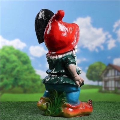 Садовая фигура из гипса «Гном с лопатой ВЕЛКОМ», 70×31×38 см, МИКС