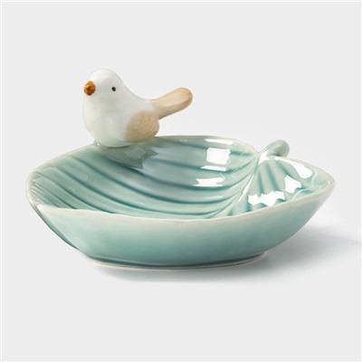 УЦЕНКА Блюдо керамическое «Птичка на листочке», 15.5×15.5 см, голубое