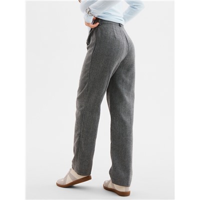 Брюки женские с защипами MINAKU: Modern classic, тёмно-серые, размер 44