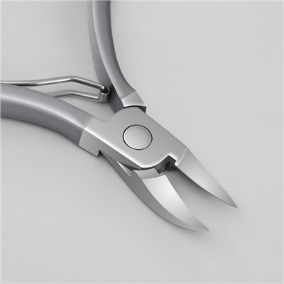 Кусачки педикюрные, эргономичная ручка, изогнутое лезвие, 12 см, длина лезвия-17 мм