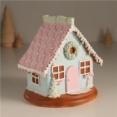 Фигурка светящаяся «Пряничный домик с ёлочкой», зефирный, 12.5×12.5×12.5 см