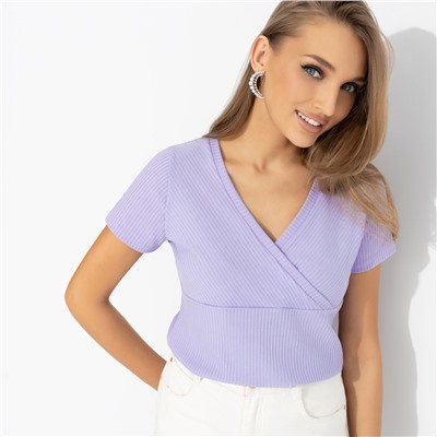 Футболка в рубчик, Женственность без границ