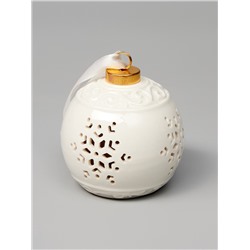 Ёлочный шар с подсветкой «Снежинка», 10×8.8×8.8 см, 1 LED, керамика, от батареек LR44×3, керамика, свечение тёплое белое