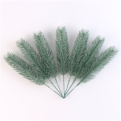Ветка еловая голубая, 21×4 см, набор 50 шт.