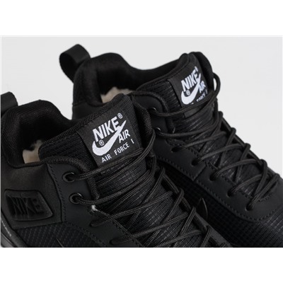 Зимние кроссовки Nike Rivah Mid