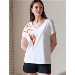 Свободная футболка с V-вырезом и цельнокроеным рукавом из 100% хлопка с принтом