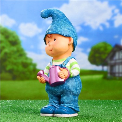 Садовая фигура из полистоуна «Мальчик-гном с лейкой», 33×13×13 см