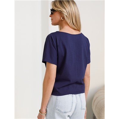 Нарядная футболка с блестящим принтом