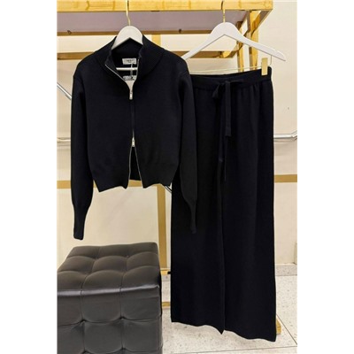 Спортивный костюм #23058523