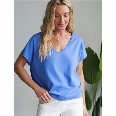 Футболка с V-вырезом и цельнокроеным рукавом из премиального хлопка