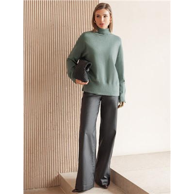 Свитер из пряжи с кашемиром