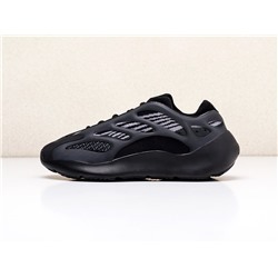 Кроссовки Adidas Yeezy Boost 700 v3