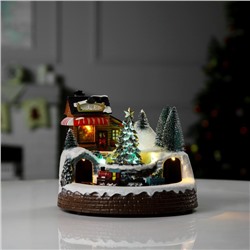 УЦЕНКА Светодиодная фигура «Поезд и ёлка», 20×20×16 см, полистоун, батарейки ААх3 (не в комплекте), USB, свечение тёплый белый