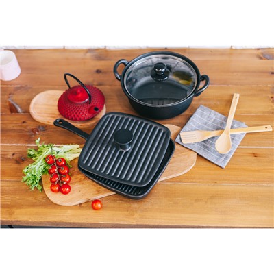 Крышка-пресс для гриля Доляна «Квадрат», чугун, 23×23 см, чёрная