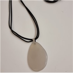 Кулон на шнурке, камень натуральный, прозрачный, 271425, арт.004.637