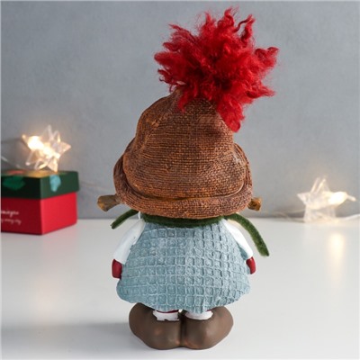 Фигурка новогодняя полистоун «Девочка в платье с зайчиками в кармашках», 9.5×7.5×17 см