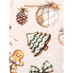 Пакет подарочный новогодний ламинированный, «Дед Мороз в лесу», 18×10×22.3 см