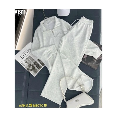 Спортивный костюм #23059504