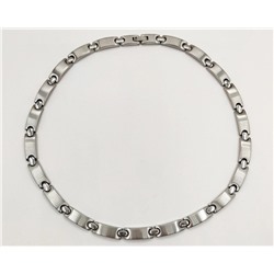 Колье из стали