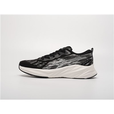 Кроссовки Asics Novablast 3