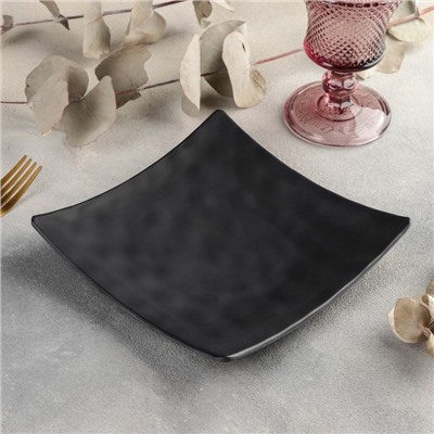 Блюдо сервировочное «Чёрный Восток», 17.5×3 см, пластик, чёрное