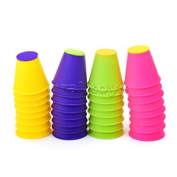 Настольная игра "Стаканчики" в коробке