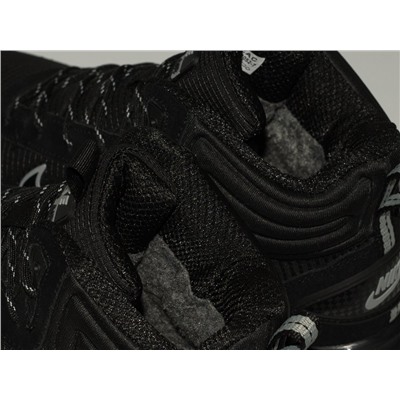 Зимние кроссовки Nike Rivah Mid