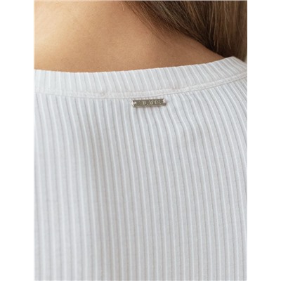 Футболка из трикотажа в широкий рубчик