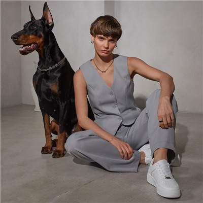 Брюки женские MIST: Classic Collection, размер 42, светло-серые