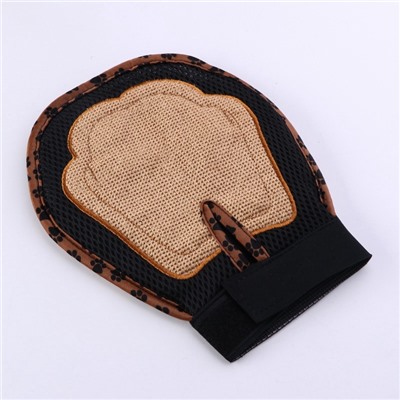 Рукавица для вычёсывания шерсти, двусторонняя, на правую и левую руку, цвет МИКС