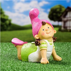 Садовая фигура из полистоуна «Девочка-гномик», 13×19×19 см