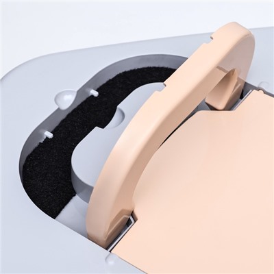 Туалет-домик угловой для кошек закрытый с дверцей 57×46×37 см, бежево-серый