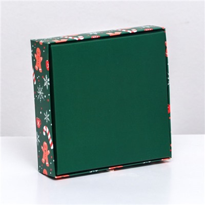 Коробка под 4 конфеты новогодняя «Имбирный пряник», 12.5×12.5×3.5 см
