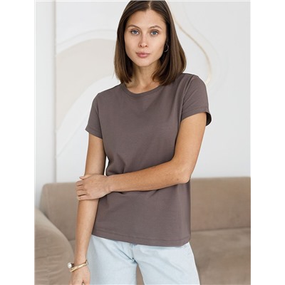 Базовая футболка полуприлегающая из премиального хлопка с эластаном