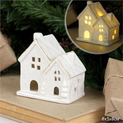Фигурка Домик с подсветкой новогодний 8 см / 7099 /уп 2/96/LED