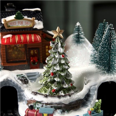 УЦЕНКА Светодиодная фигура «Поезд и ёлка», 20×20×16 см, полистоун, батарейки ААх3 (не в комплекте), USB, свечение тёплый белый