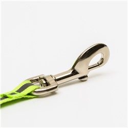 Рулетка «Пижон» светоотражающая, 8 м, до 50 кг, трос, прорезиненная ручка, зелёная