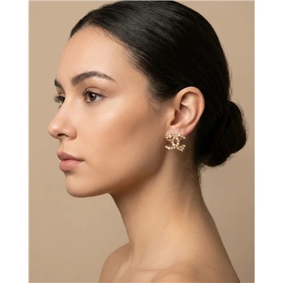 Стильные серьги