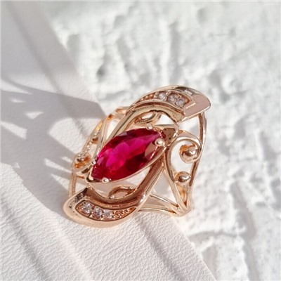 Кольцо 19 р коллекция Дубайское золото, покрытие позолота, вставка: фианиты, цвет: малиновый и прозрачный, арт.314.741-19