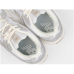 Кроссовки New Balance 1906R