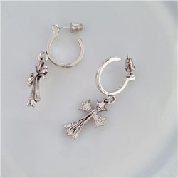 Серьги кресты готические, покрытие: посеребрение, арт.001.787