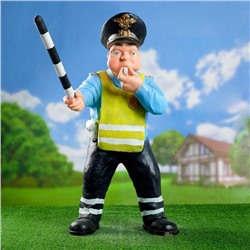 Садовая фигура из полистоуна «Гаишник», 28×39×71 см